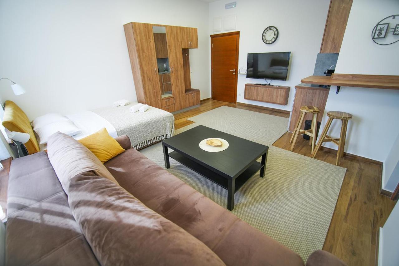Prenociste Sole Aparthotel Vranje Ngoại thất bức ảnh