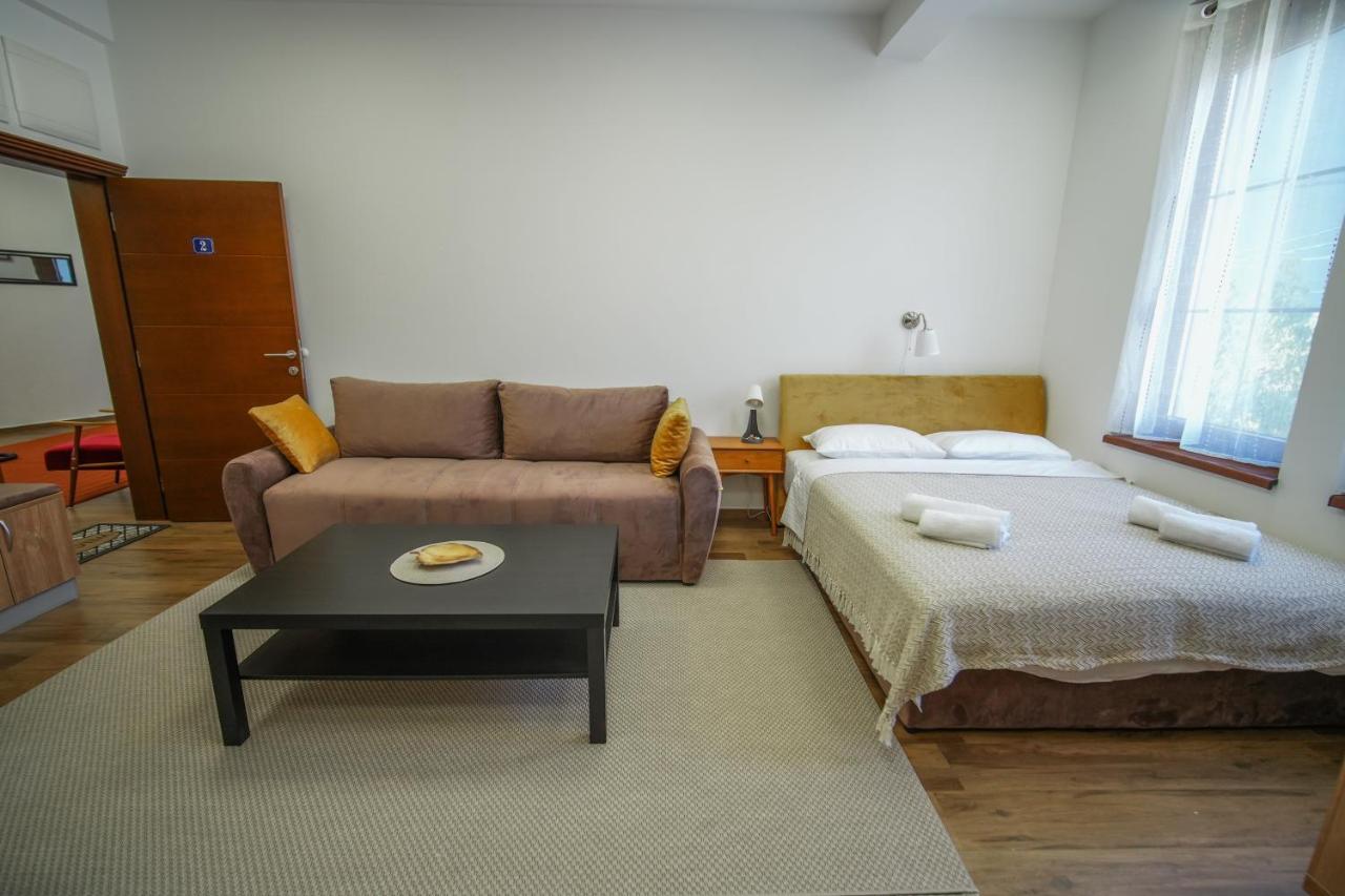 Prenociste Sole Aparthotel Vranje Ngoại thất bức ảnh