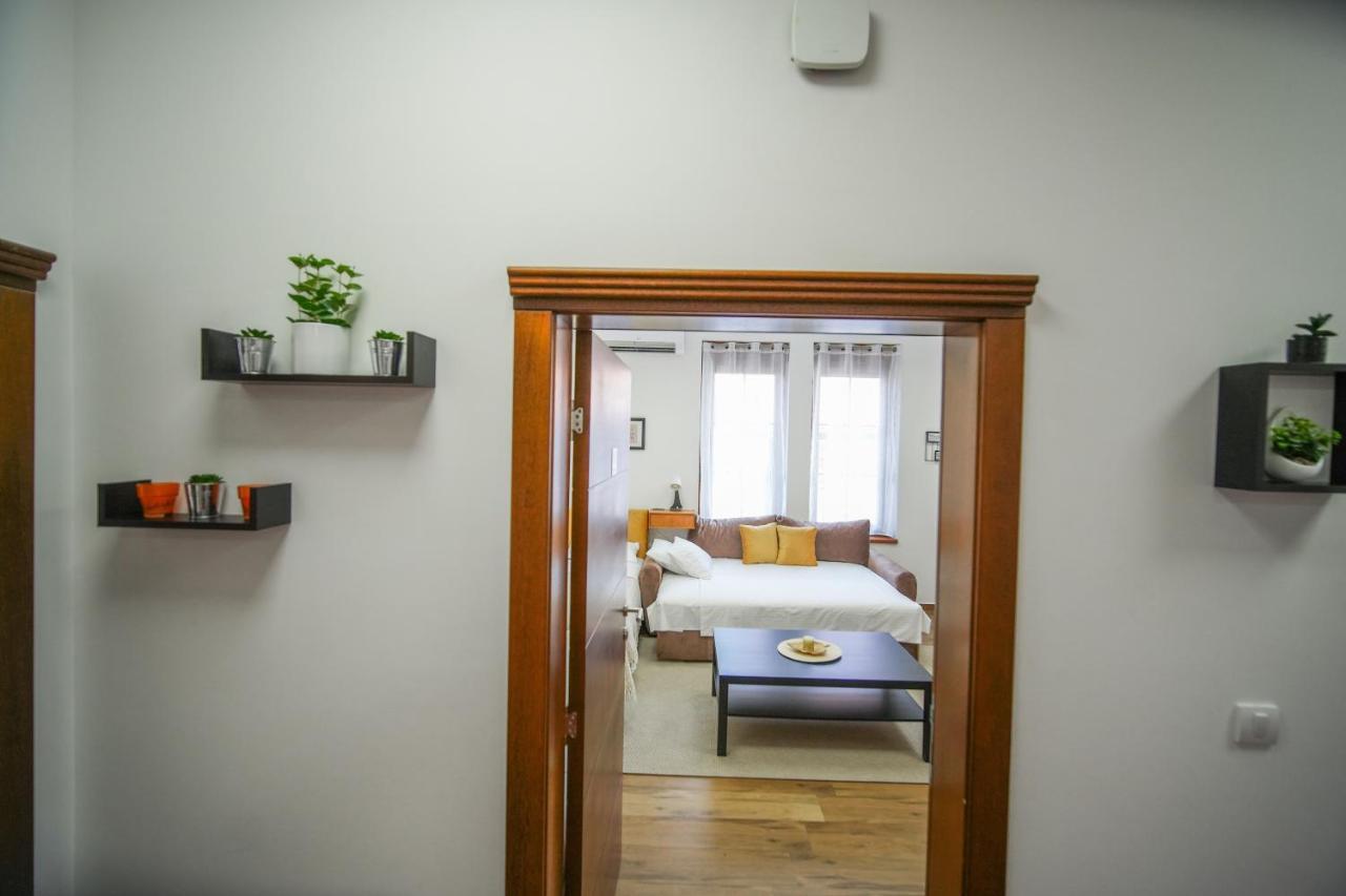 Prenociste Sole Aparthotel Vranje Ngoại thất bức ảnh