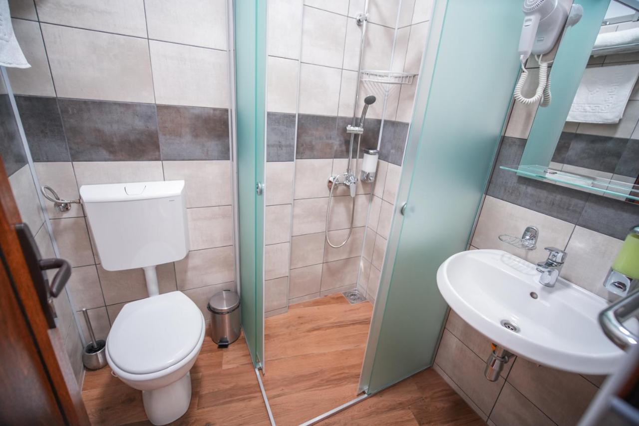 Prenociste Sole Aparthotel Vranje Ngoại thất bức ảnh