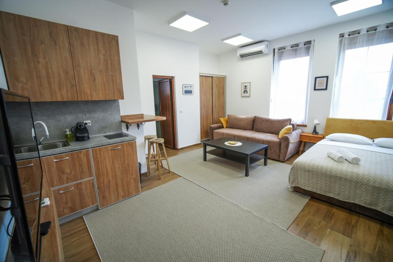 Prenociste Sole Aparthotel Vranje Ngoại thất bức ảnh