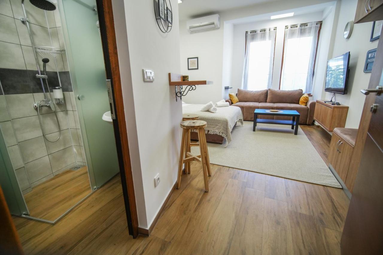 Prenociste Sole Aparthotel Vranje Ngoại thất bức ảnh