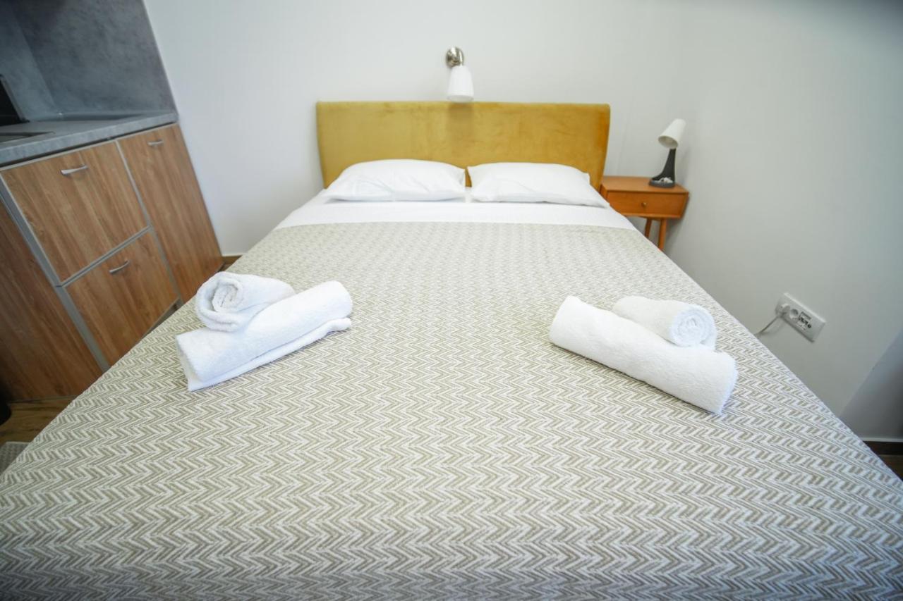Prenociste Sole Aparthotel Vranje Ngoại thất bức ảnh