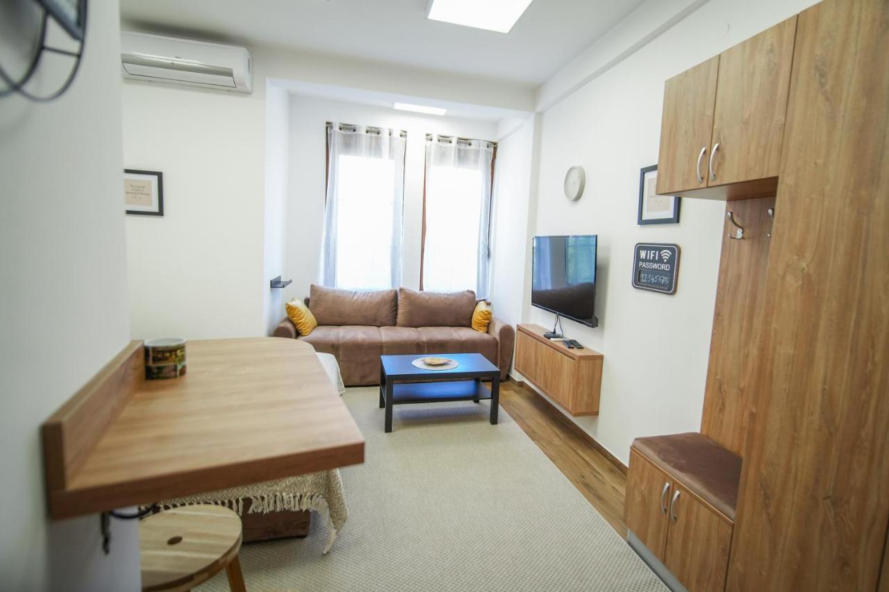 Prenociste Sole Aparthotel Vranje Ngoại thất bức ảnh