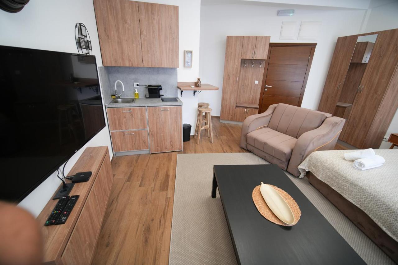 Prenociste Sole Aparthotel Vranje Ngoại thất bức ảnh