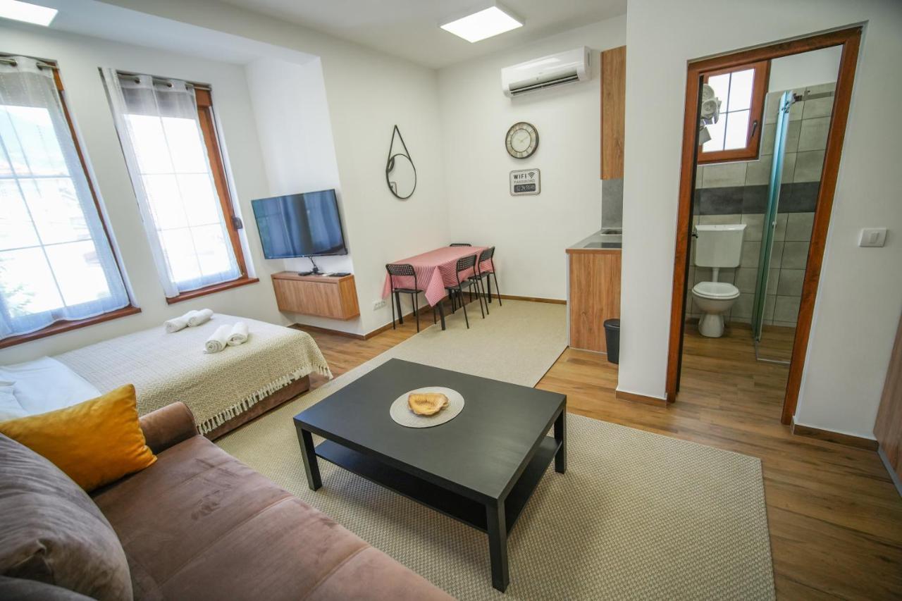 Prenociste Sole Aparthotel Vranje Ngoại thất bức ảnh