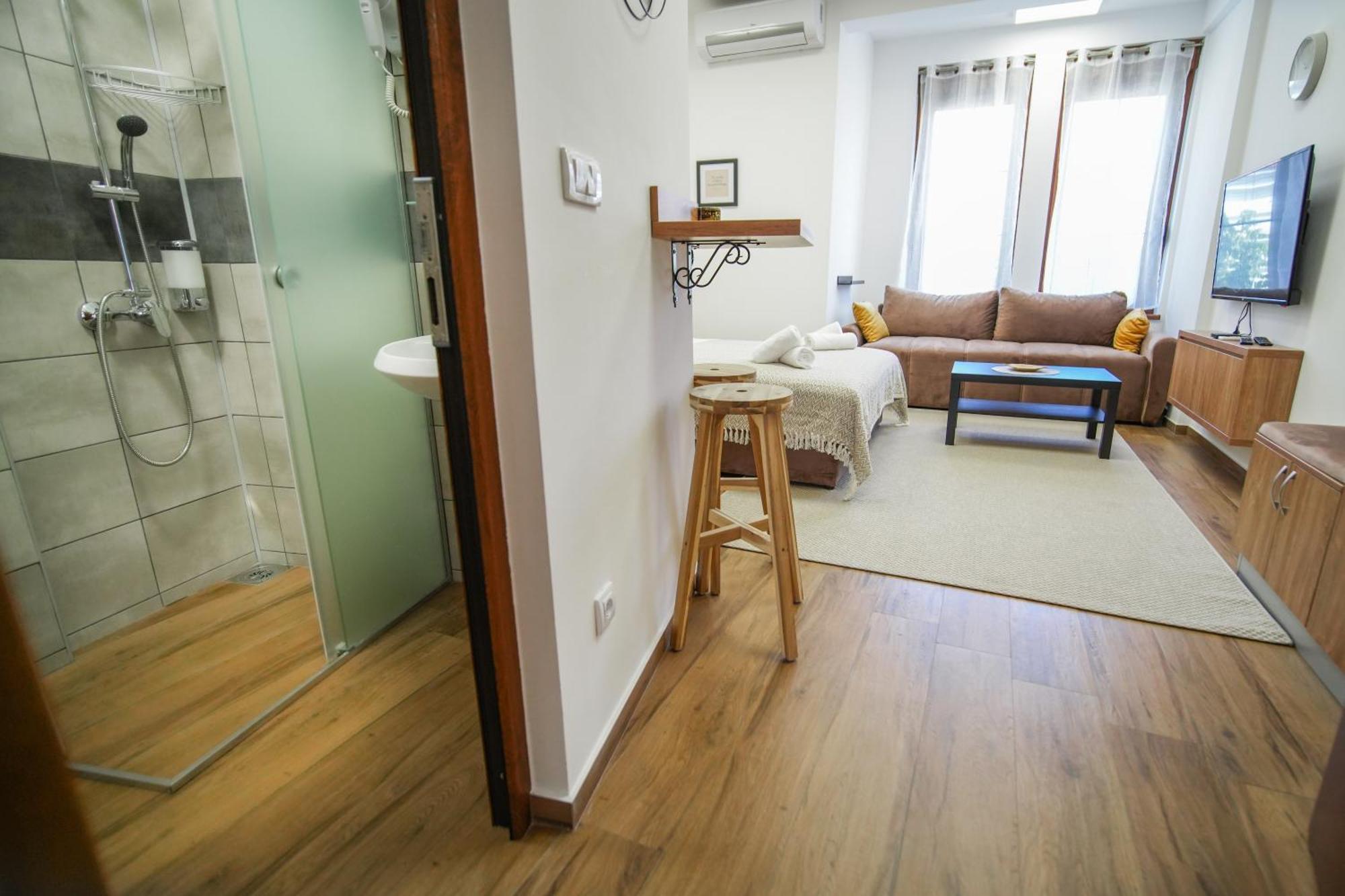 Prenociste Sole Aparthotel Vranje Ngoại thất bức ảnh